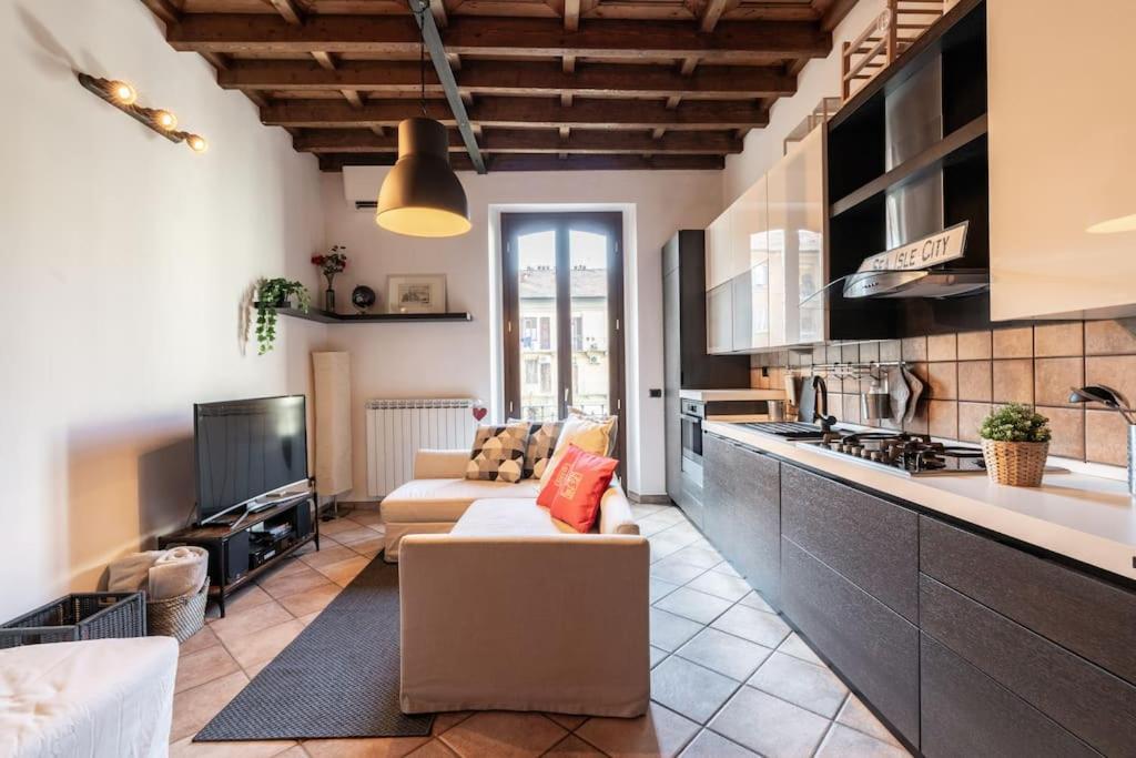 New Apartment: Imbonati6 Милано Екстериор снимка