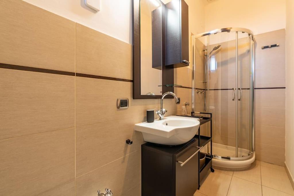 New Apartment: Imbonati6 Милано Екстериор снимка